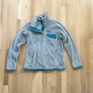 Patagonia | gray and teal pocket fleece
